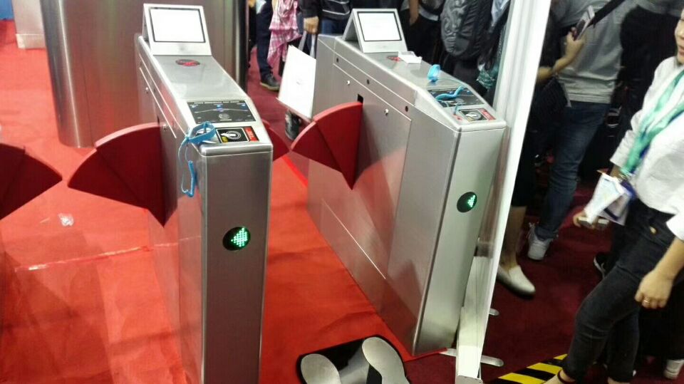 新乐市翼中翼翼闸